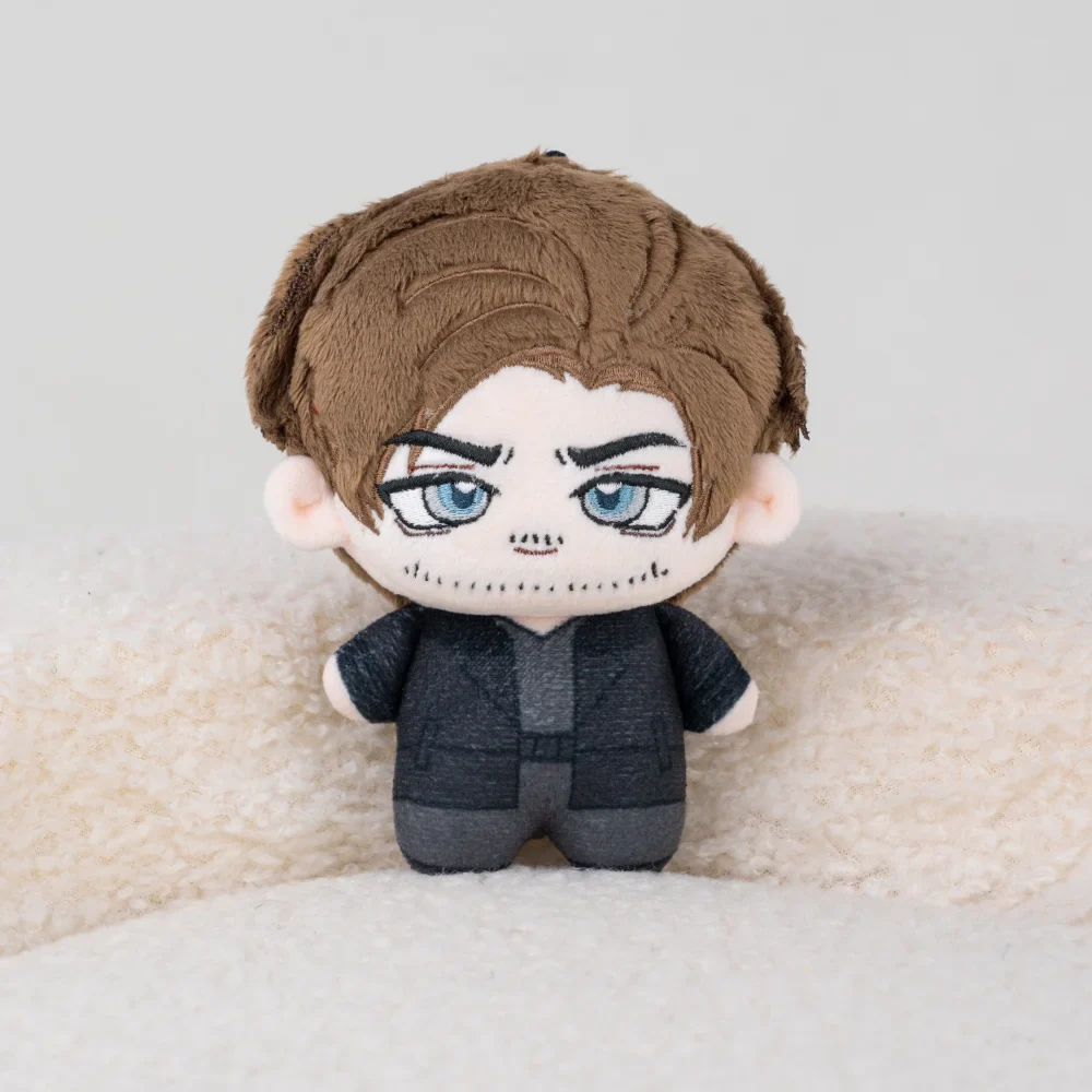 Leon Doll